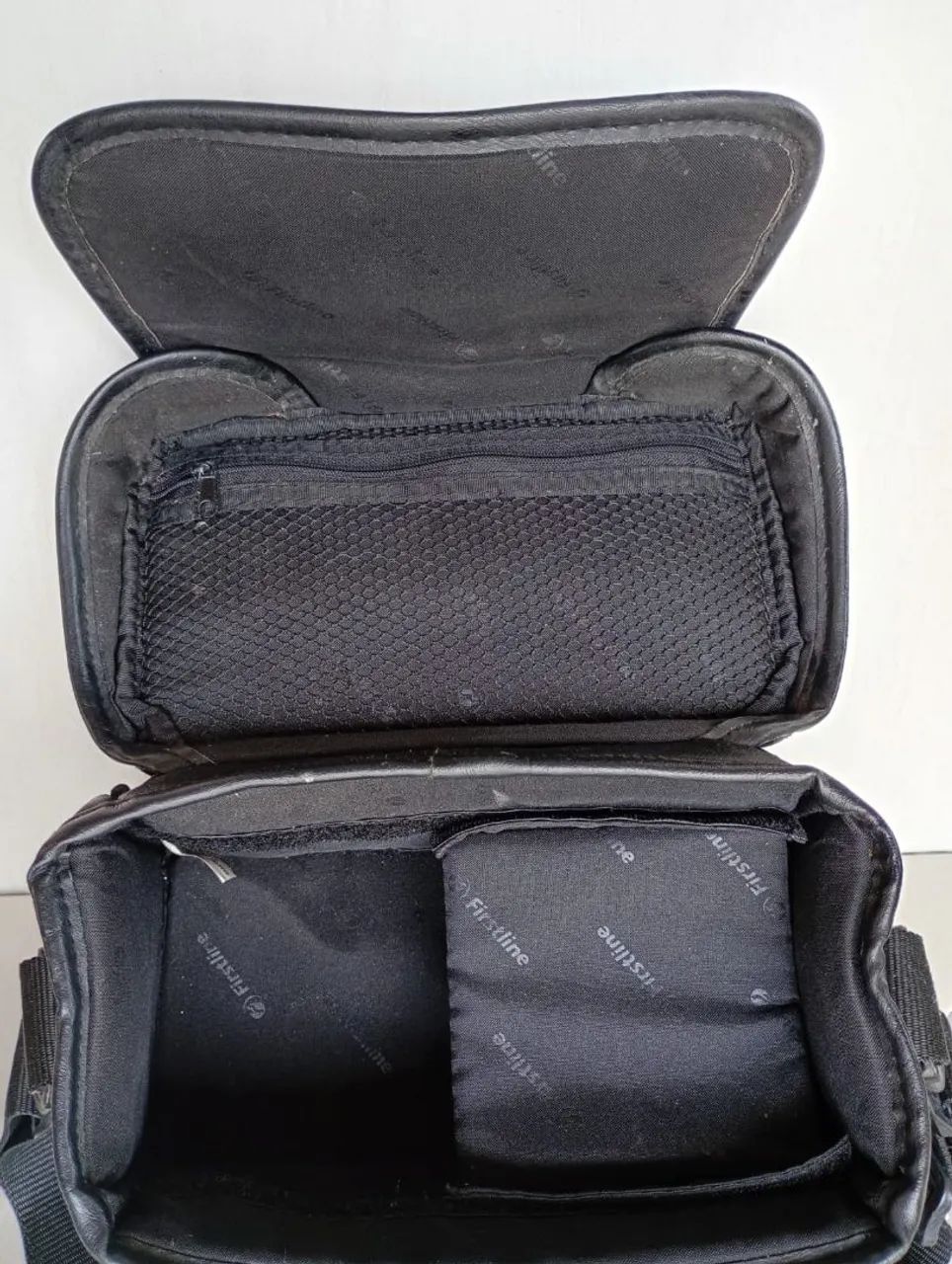 Bolsa em couro para acessórios de filmagem  - Foto 5