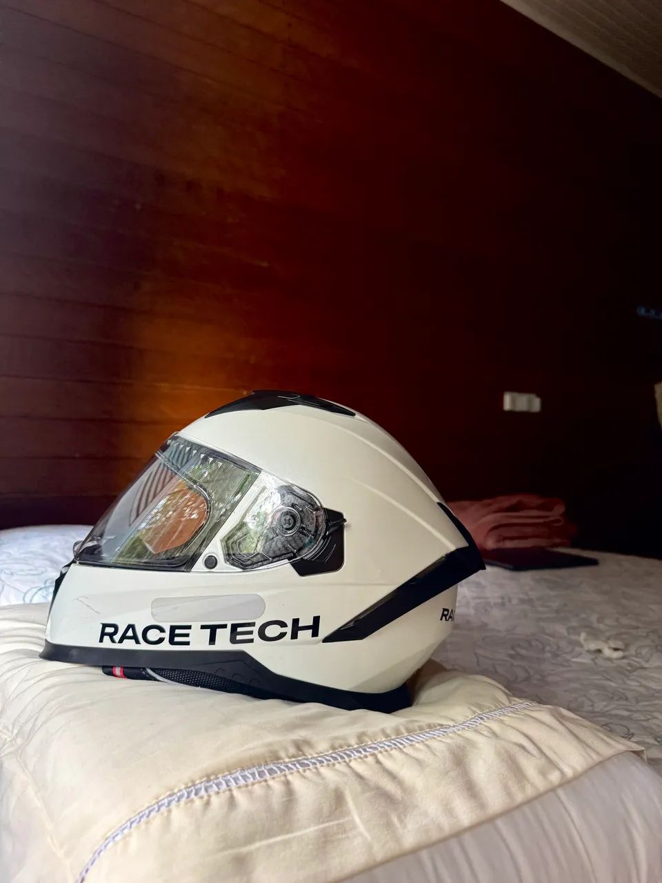 Capacete race tech 