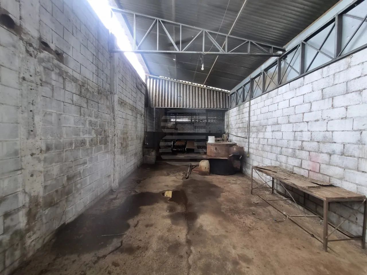 Barraçao Come para venda 1250m2 com construção de 584m2 - Foto 3