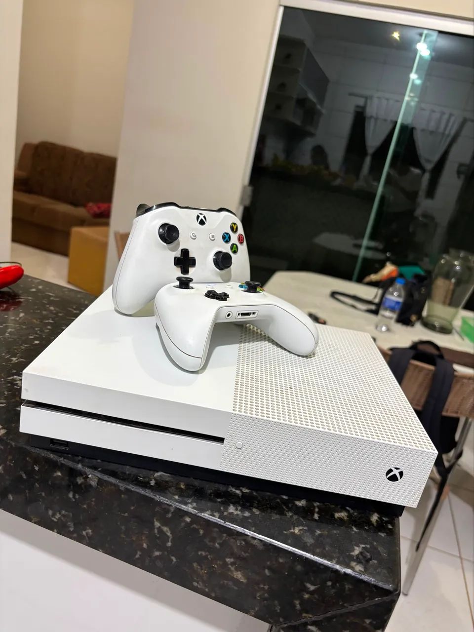 Vendo XBOX ONE S 
