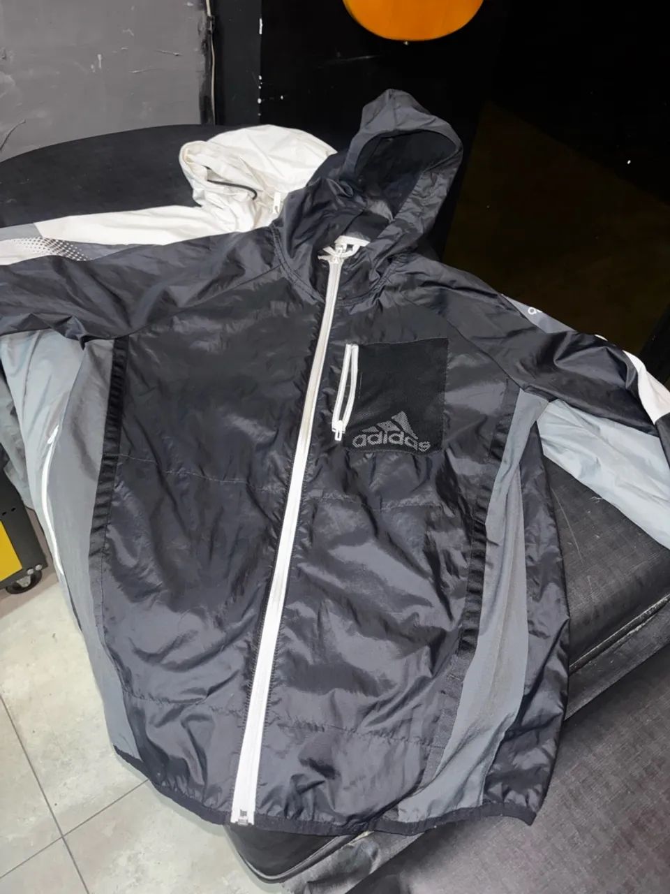 Corta Vento adidas 