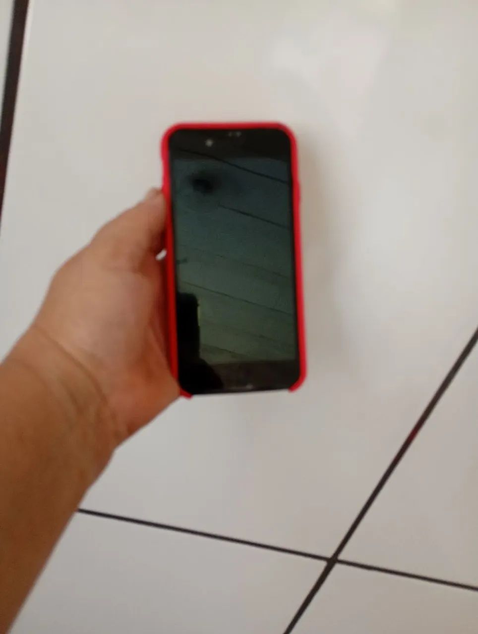 iPhone 8 64 GB cinza espacial 100% funcional (bateria 82%) - Foto 2