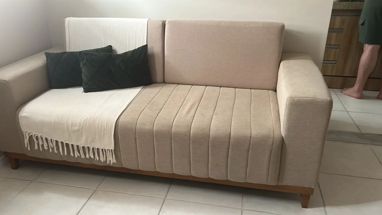 Sofá em linho 3 lugares - Foto 5