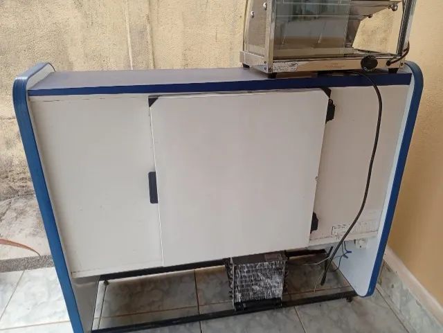 chapa panini supremo , balcão refrigerado,baleiro  frezzer  vertical e estufa - Foto 2