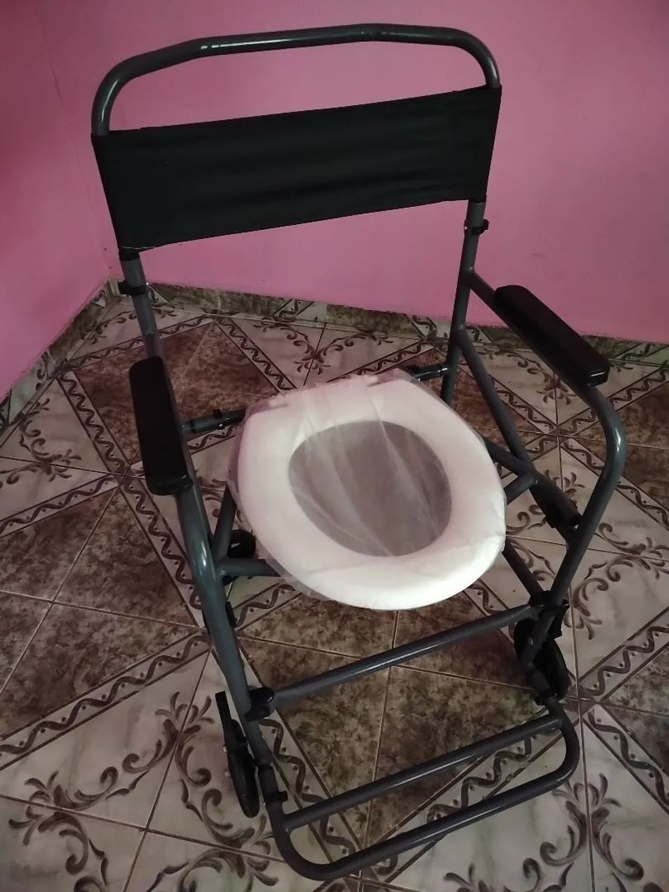 Cadeira de rodas para banho