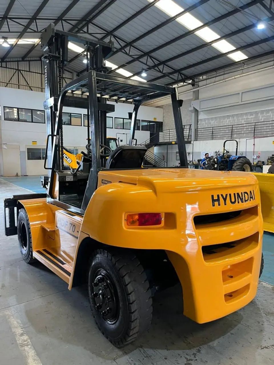 EMPILHADEIRA HYUNDAI DE 7 TONS - Foto 2