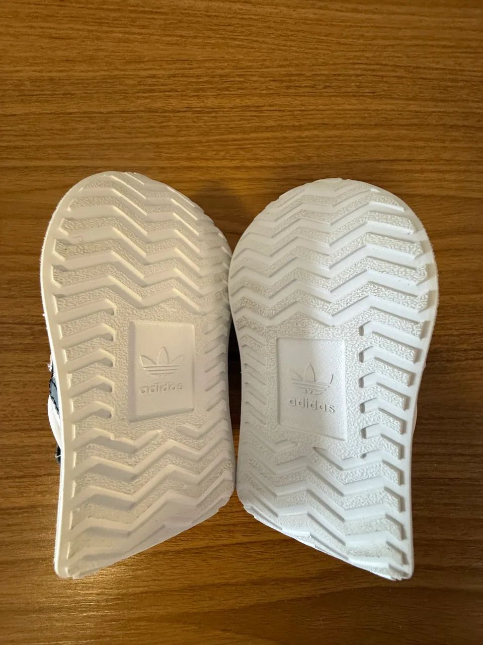 Tênis Adidas Originals Infantil - 20 - Foto 5