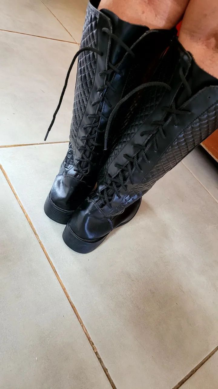 Vendo Bota cano alto - Foto 2