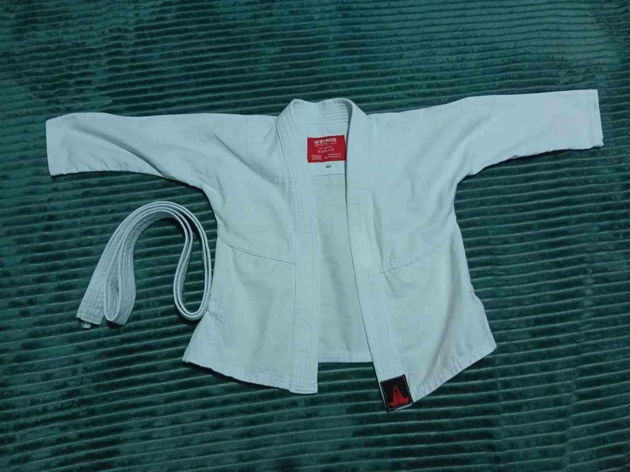Vende-se kimono    chamar no whatsapp * - Foto 3