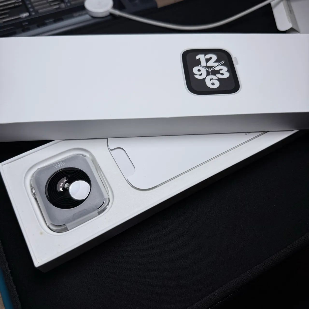 Apple Watch SE 2ª Geração 44mm GPS Silver 