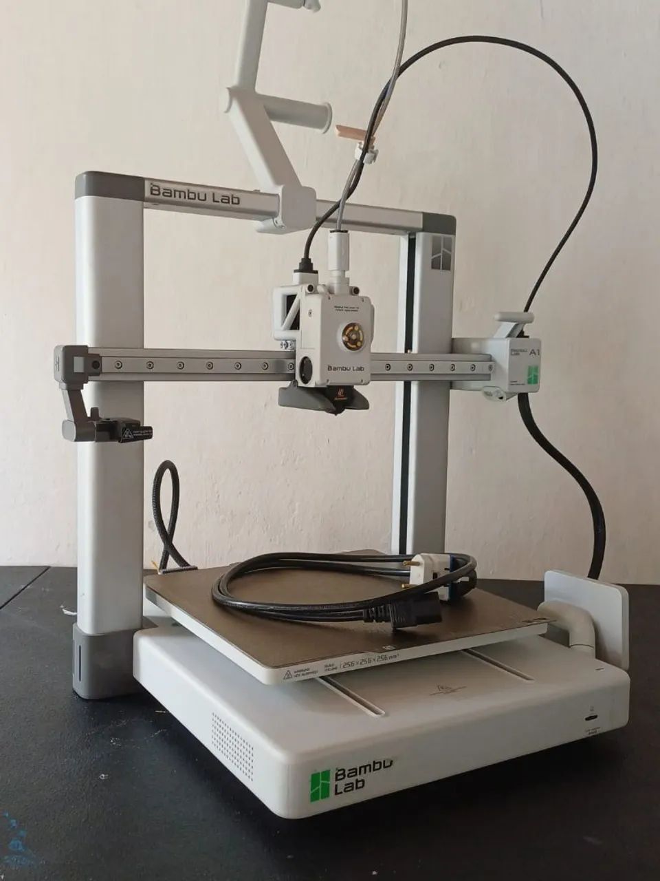 Impressora 3D Bambu Lab A1 - Foto 3