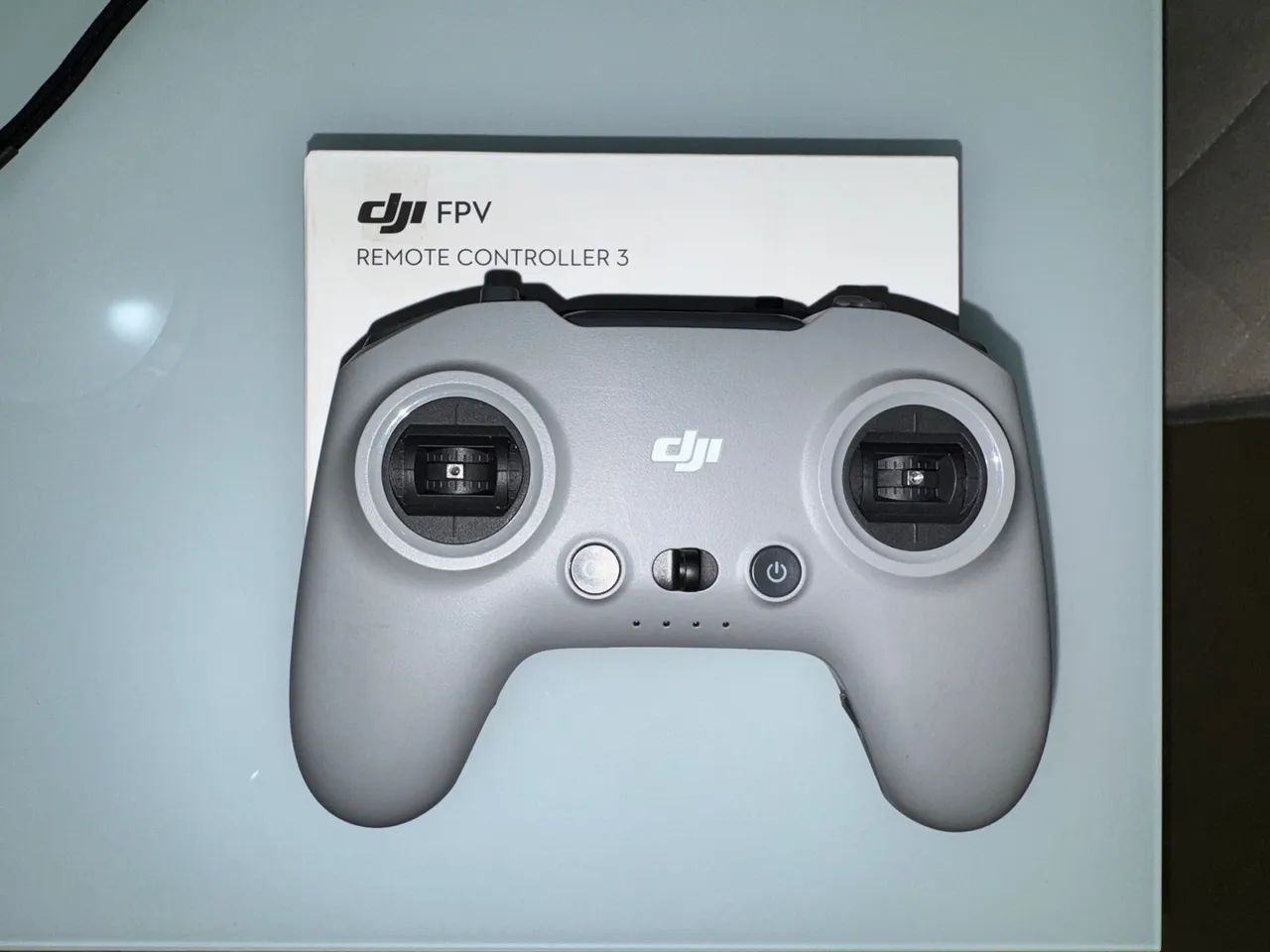 Avata 2 + DJI FPV CONTROLLER 3 ? EXCELENTE ESTADO - Foto 5