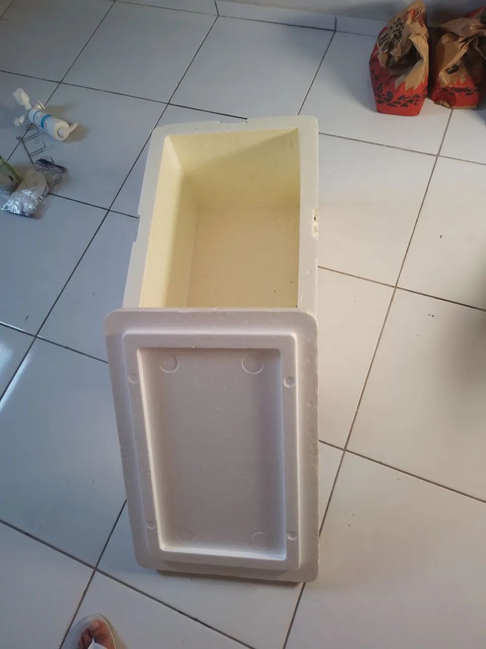 Caixa de Isopor 50 lts - Foto 2