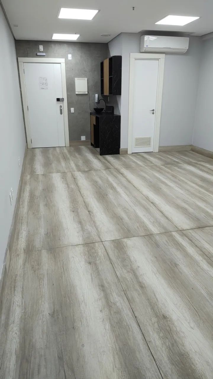 Alugo Sala Comercial pronta para uso no Square Corporate SC 401 - Florianópolis - Foto 2