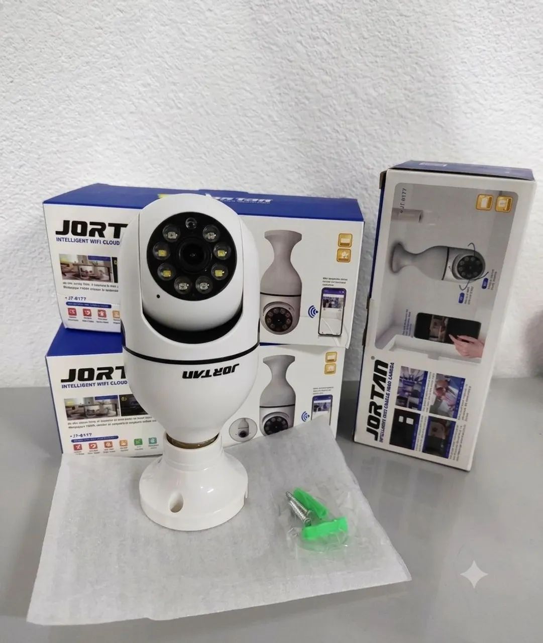 CÂMERA LAMPADA WIFI 360 VISAO NOTURNA COMPLETA