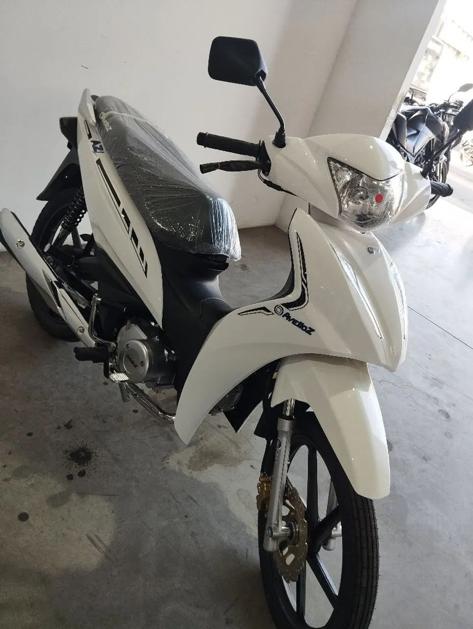 À PRONTA ENTREGA 