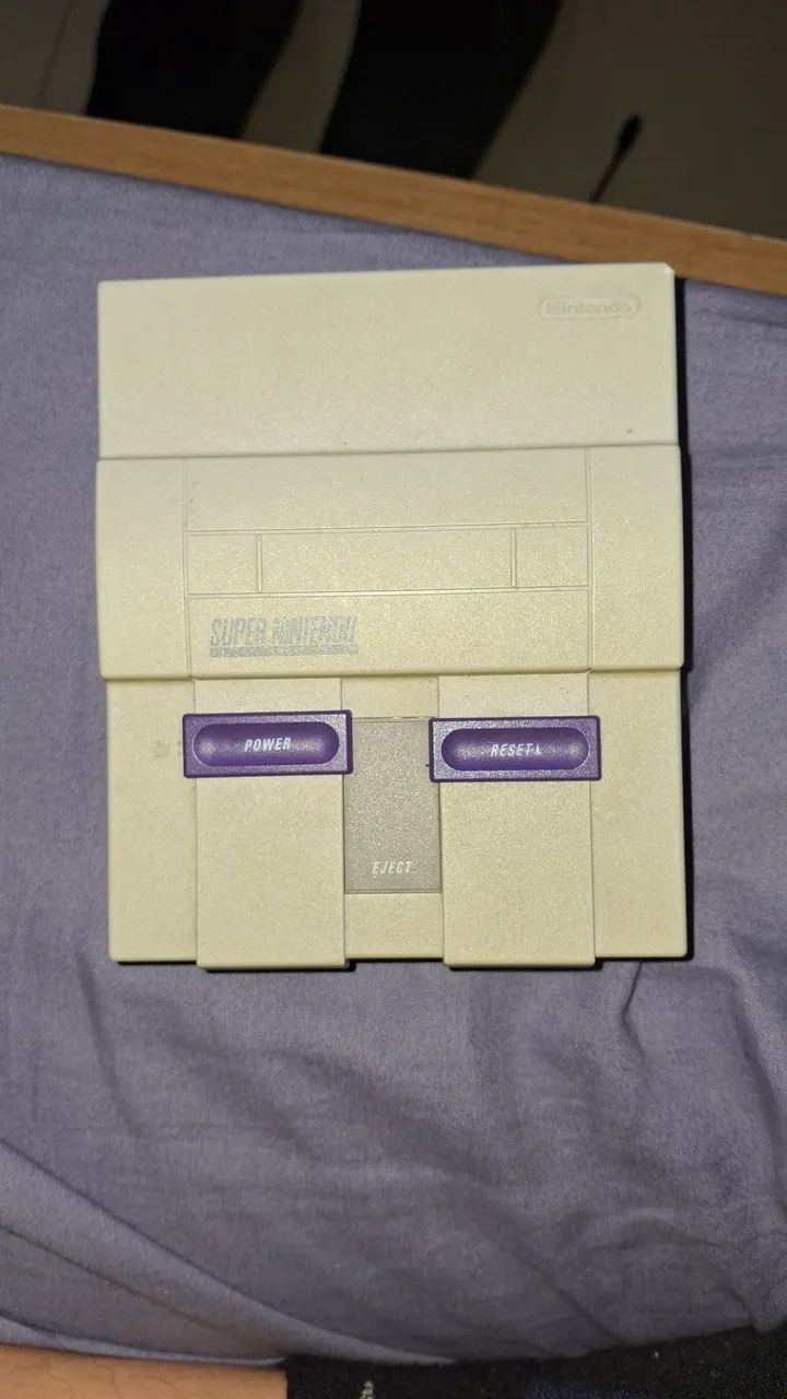Super nintendo (ENTERTAINMENT SYSTEM)