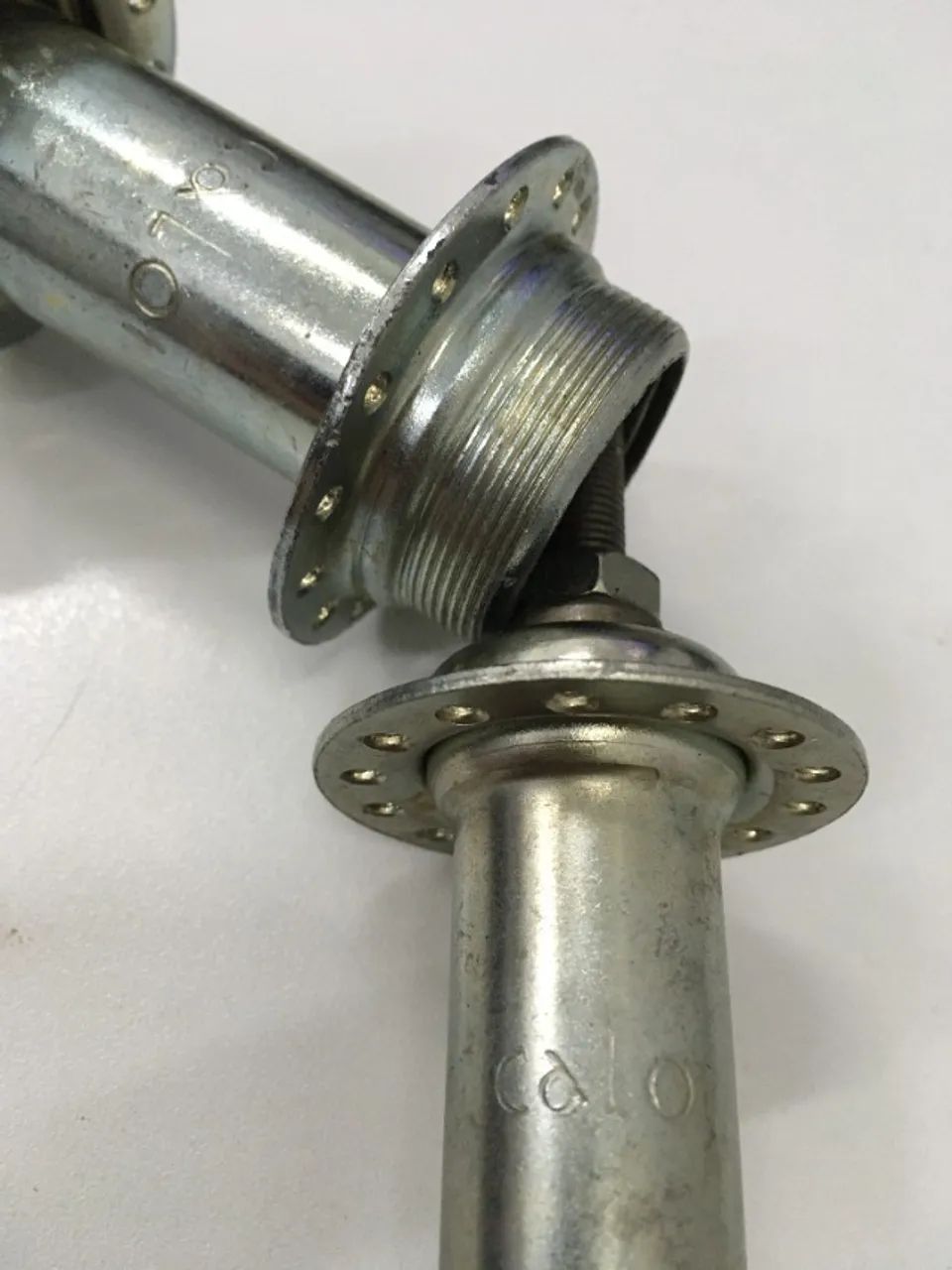 Par de Cubos 28 furos Originais Caloi Para Berlinetas. - Foto 4