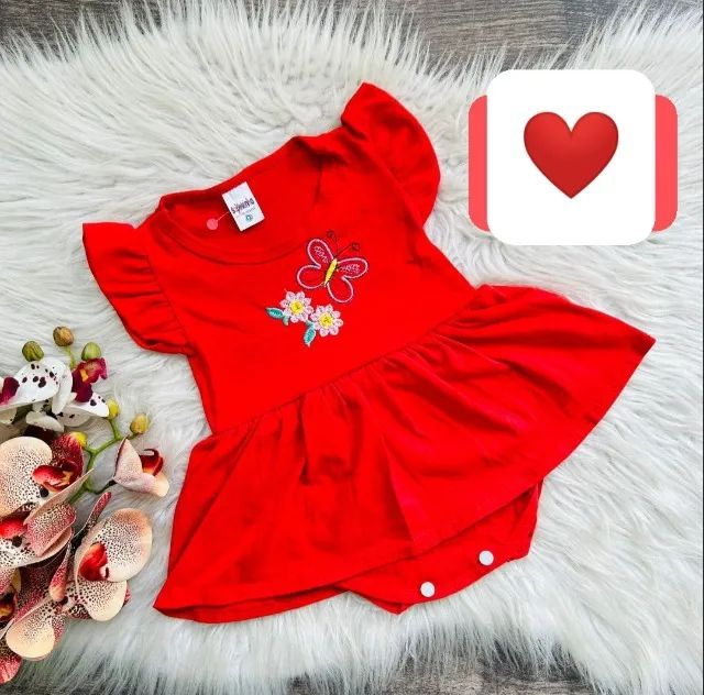Lotinho com roupas de bebê 0 a 6 meses