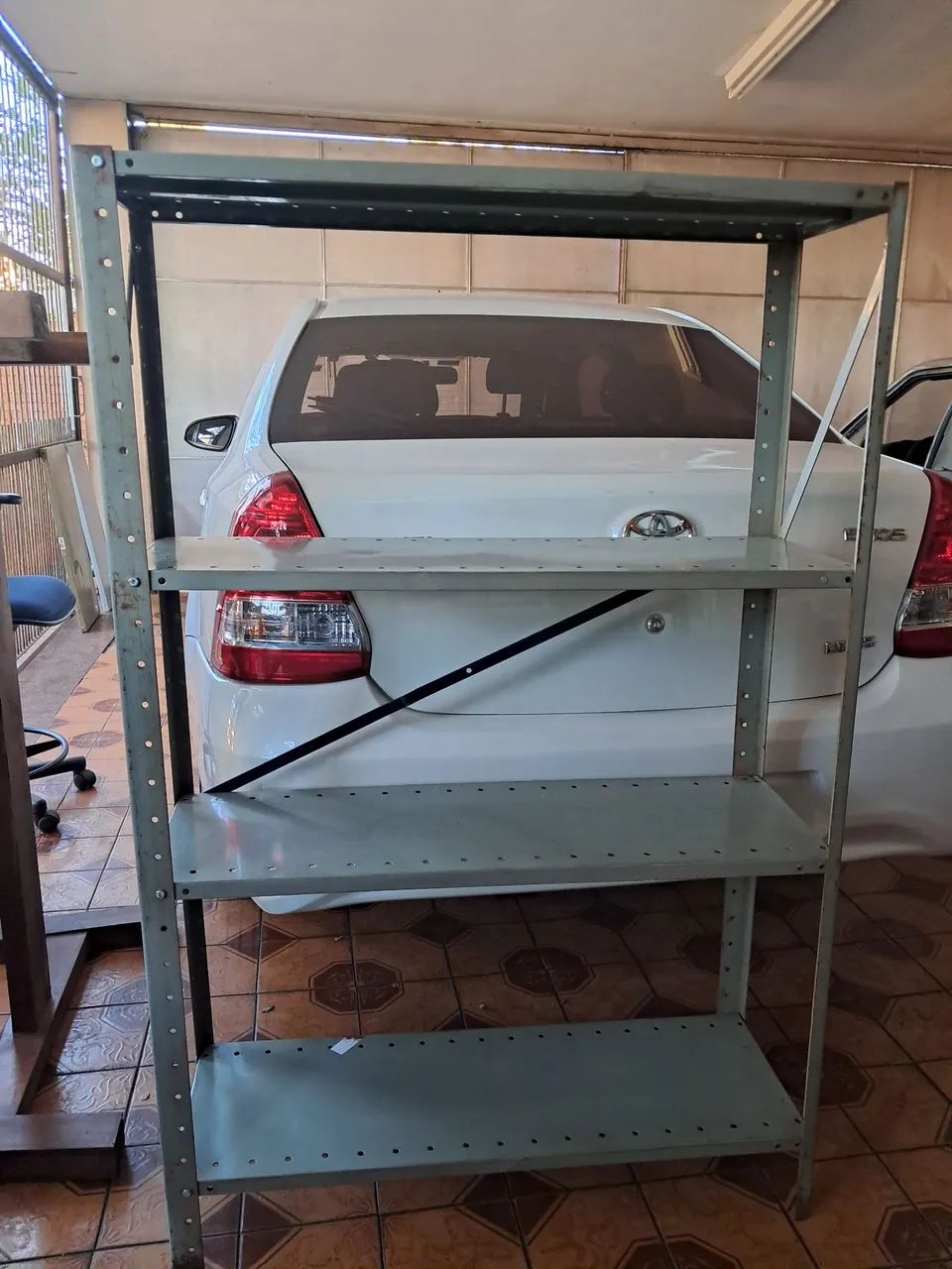 Prateleira aço reforcada 