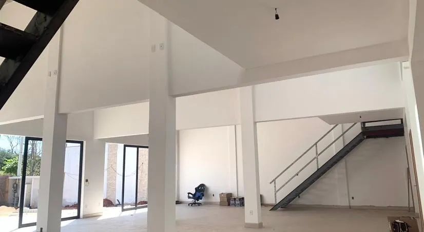 Prédio Comercial Inteiro ou Lojas Separadas no Alphaville Rio Costa do Sol - Alta Expa - Foto 3