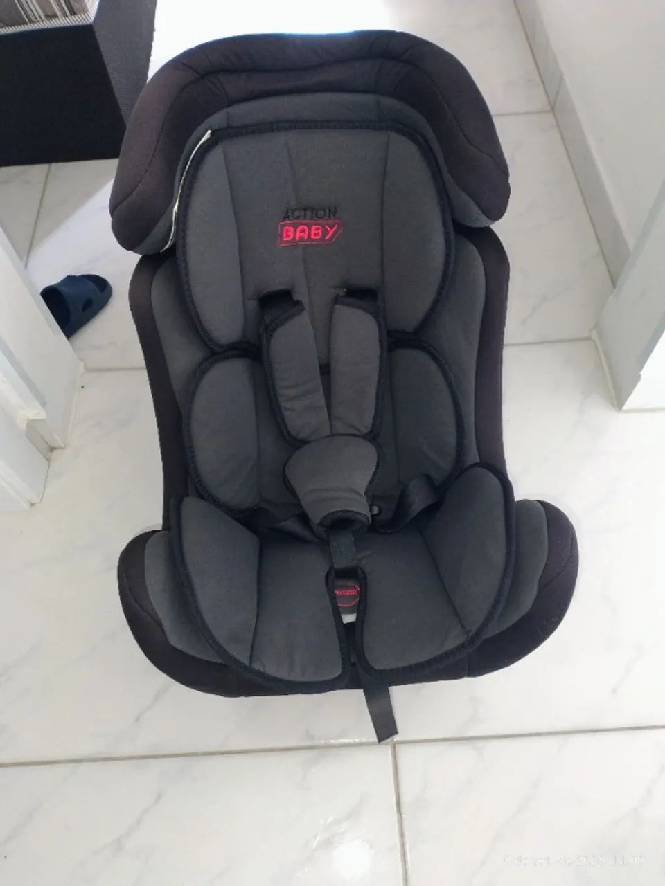 Cadeirinha infantil 
