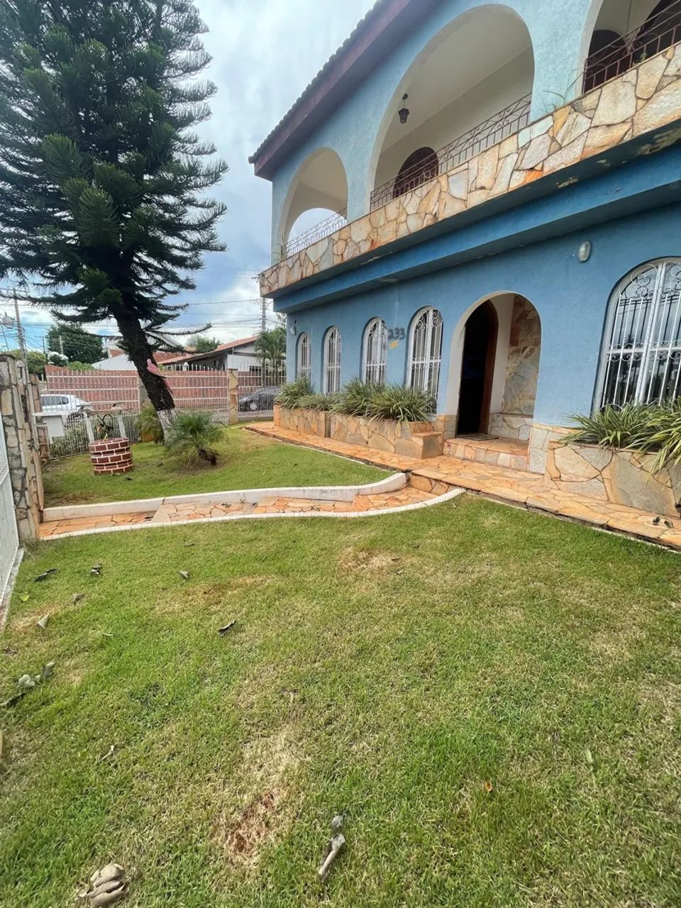 SOBRADO COM 2 SUITES QUADRA E PISCINA - Foto 5