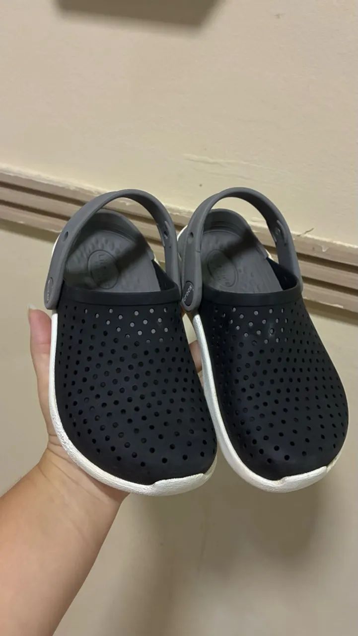 Vendo Crocs Clog  - Foto 3