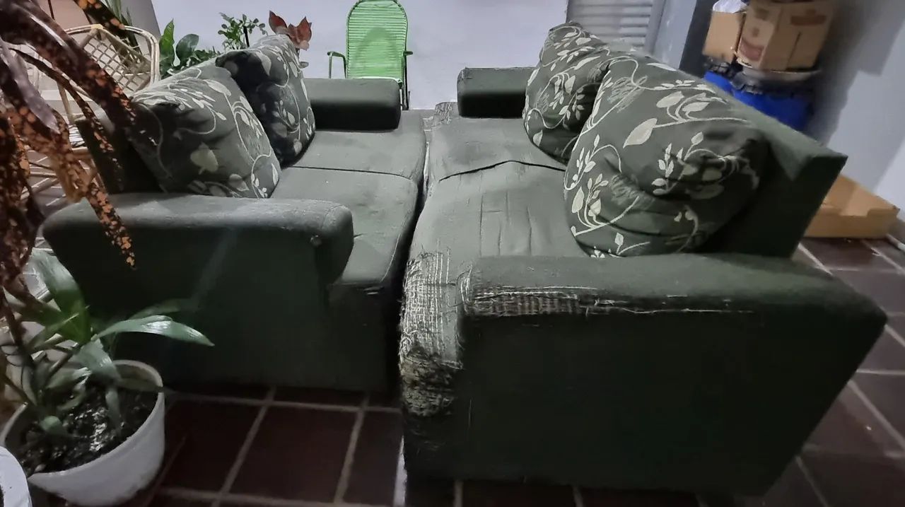 Sofás para reformar (sofá 2 e 3 lugares) - Foto 2