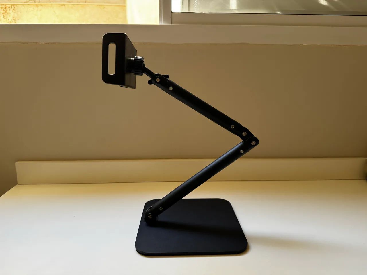 Suporte para Celular e Tablet e Ipad Universal - Foto 3
