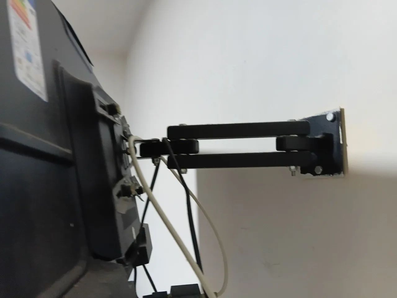 TV 32 polegadas com suporte articulado da TV  - Foto 3
