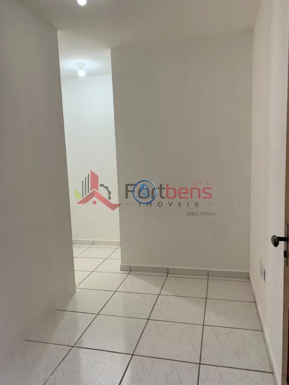 Sala Comercial Para Alugar no bairro Centro em Francisco Morato - Foto 4