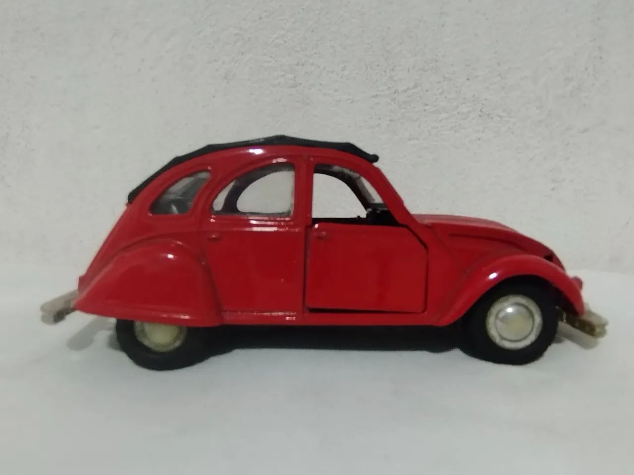 Miniatura do Citroën 2CV conversível - Foto 2