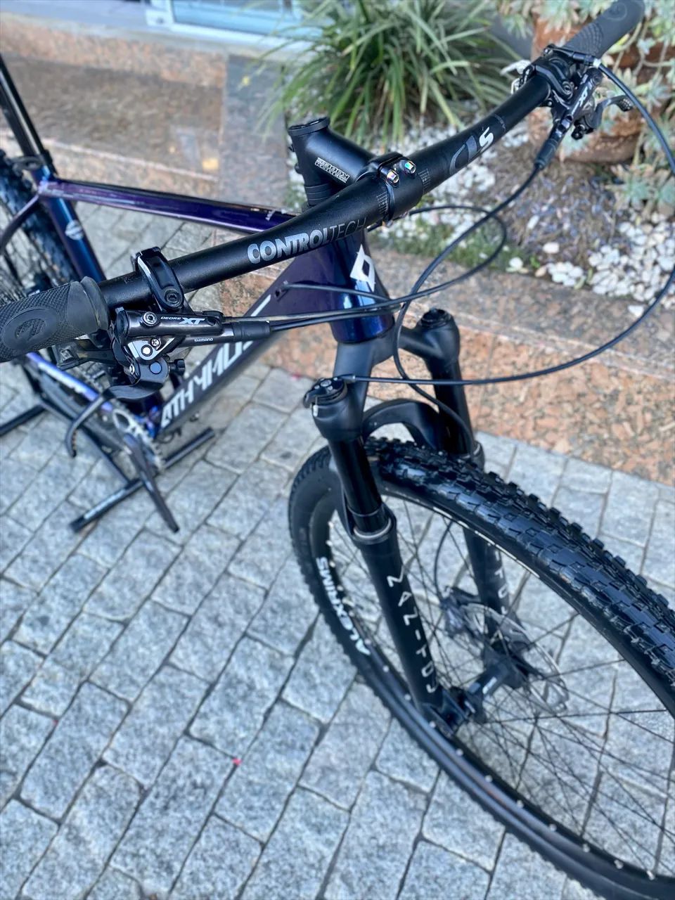 Bicicleta First Athymus Deore XT L 19 - Foto 2