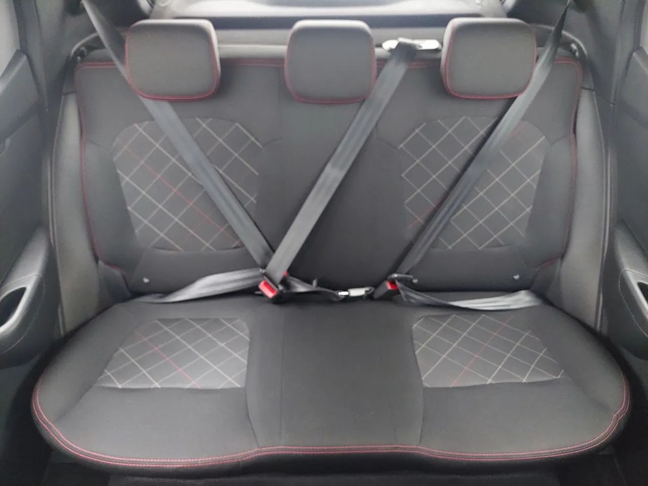 Renault Kwid 1.0 Zen, foto 18 de 18
