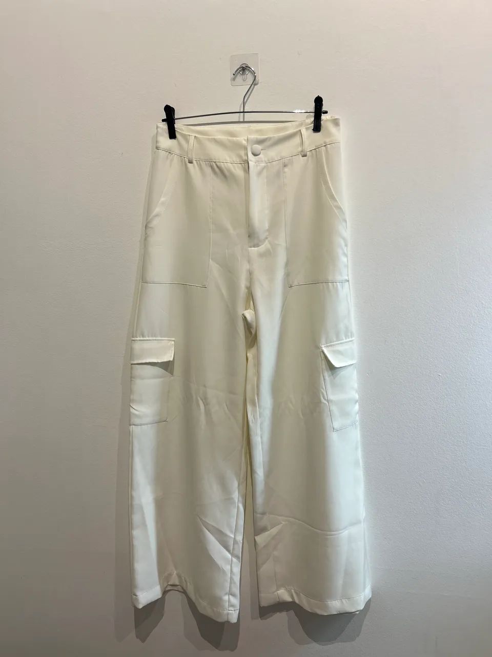 Calça Cargo de Alfaiataria Off White - Tam. M - Foto 3