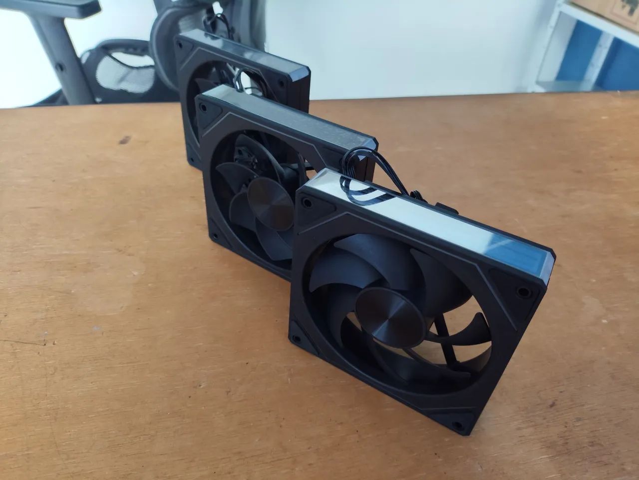 Kit 3 Fans Case Fan Pro 6 - 2 Reverse + 1 Forward | Pouco Uso - Foto 3