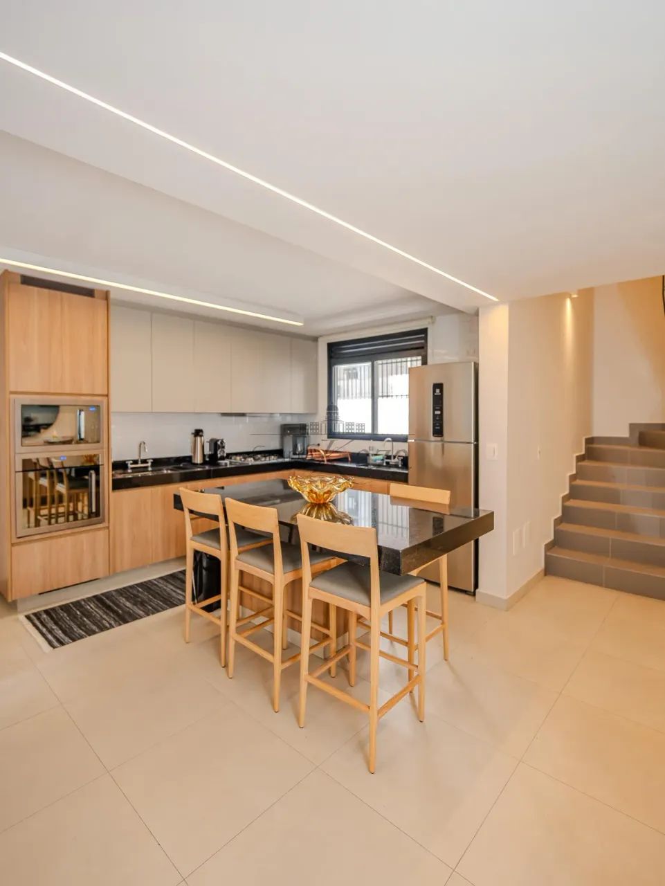 Casa Tríplex em Condomínio - Higienópolis - 2 Dormitórios - 170m². - Foto 4