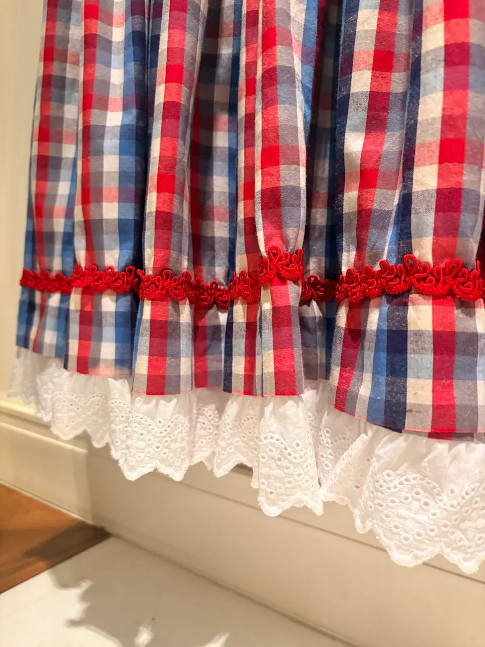 Traje Típico Alemão Infantil/Juvenil Dirndl (Tamanho 12) - Odete Trajes Blumenau - Foto 5