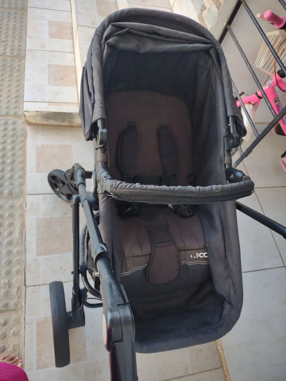 Carrinho Moisés e bebê conforto  - Foto 4