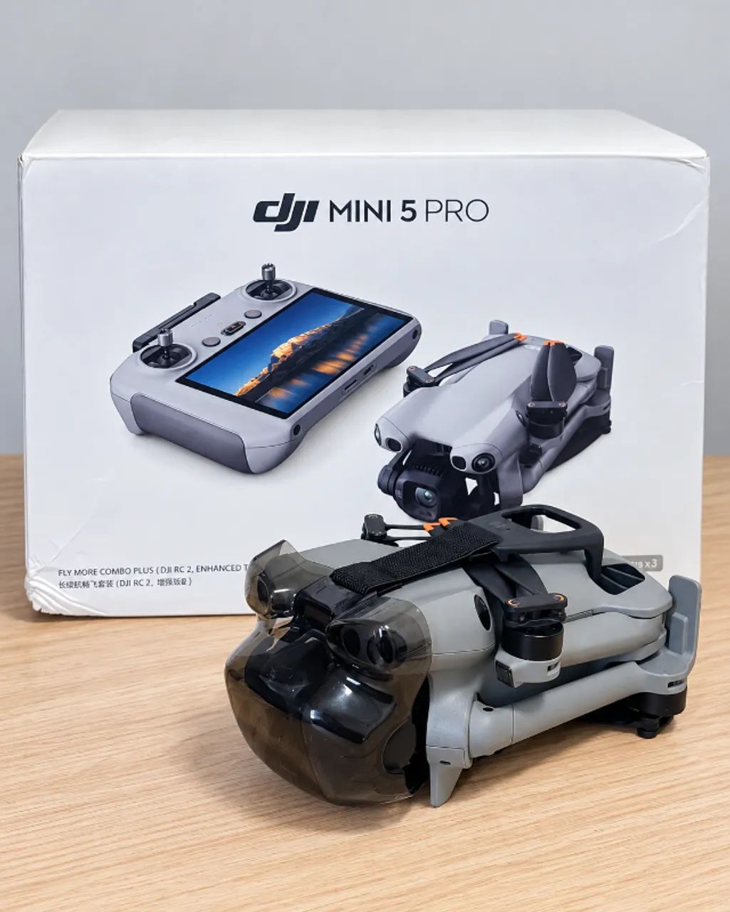 DJI Mini 5 PRO Kit Fly More Combo PLUS 4 Baterias 