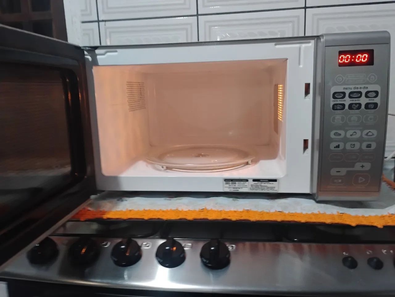 Microondas Brastemp 31 litros  - Foto 5