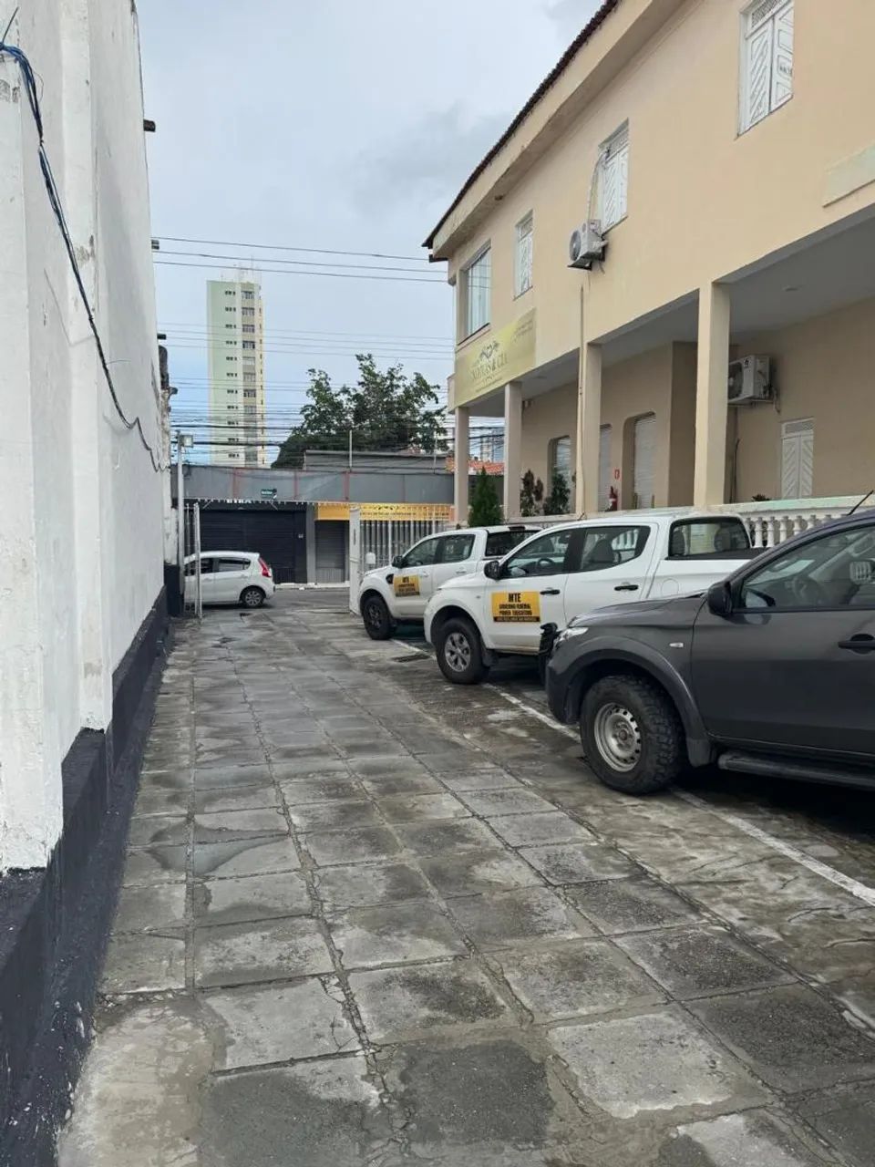 Aluga-se sala comercial com tudo incluso  - Foto 5