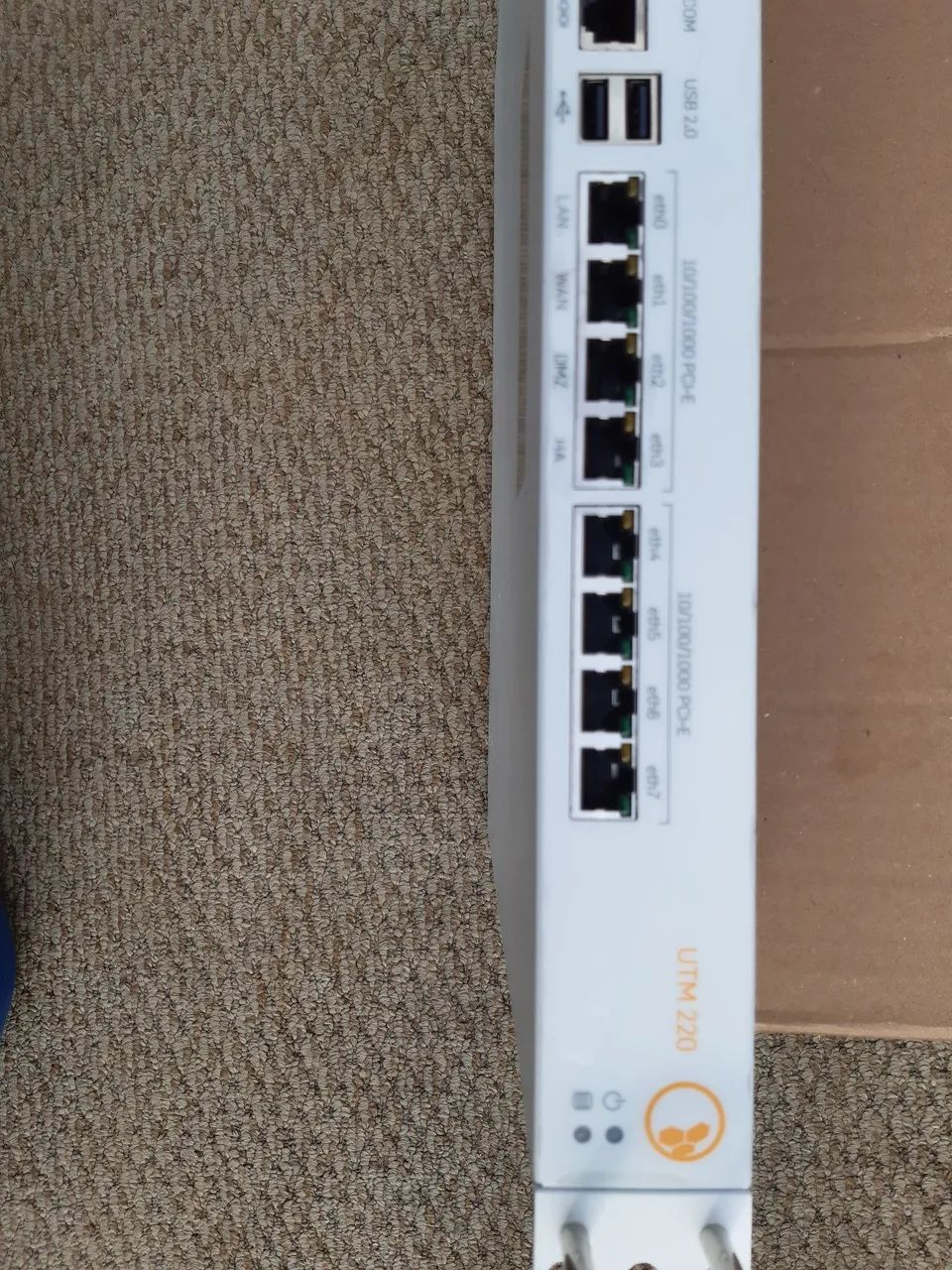 Sophos um 220 - Foto 2