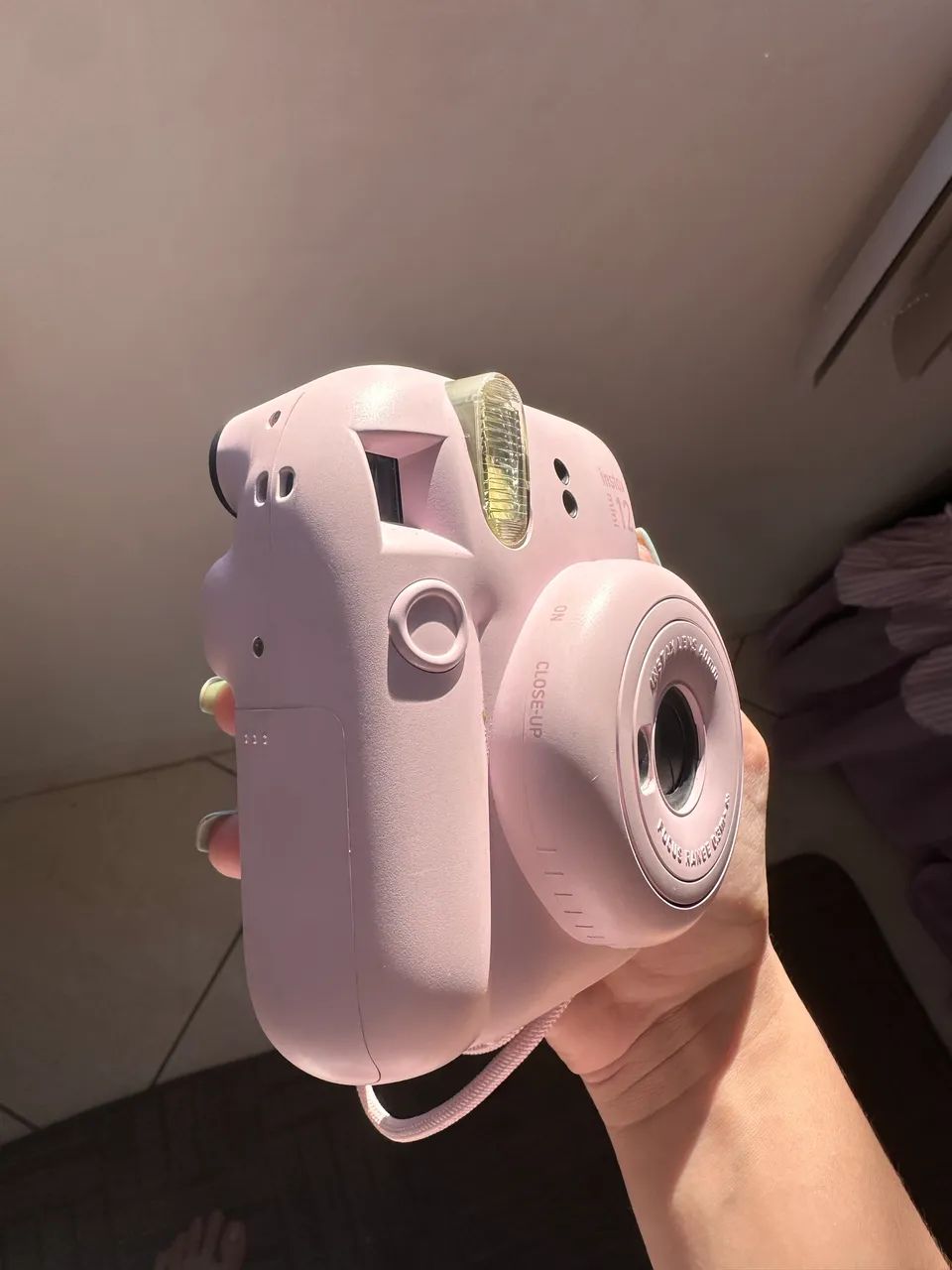 Câmera Instax Mini 12 Rosa - Pouco Uso, Funcionando Perfeitamente