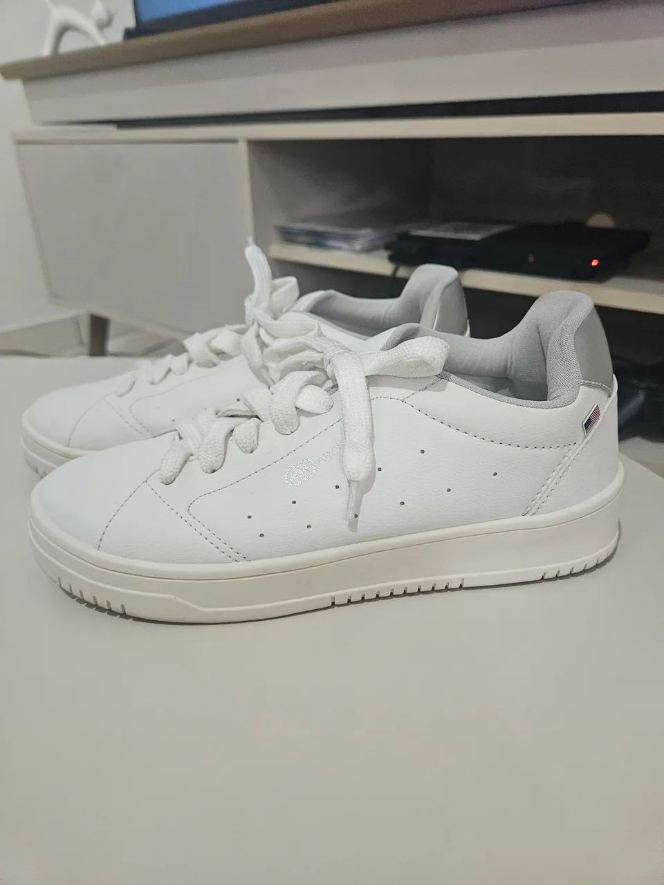 Tênis branco Ecko Red - Foto 4