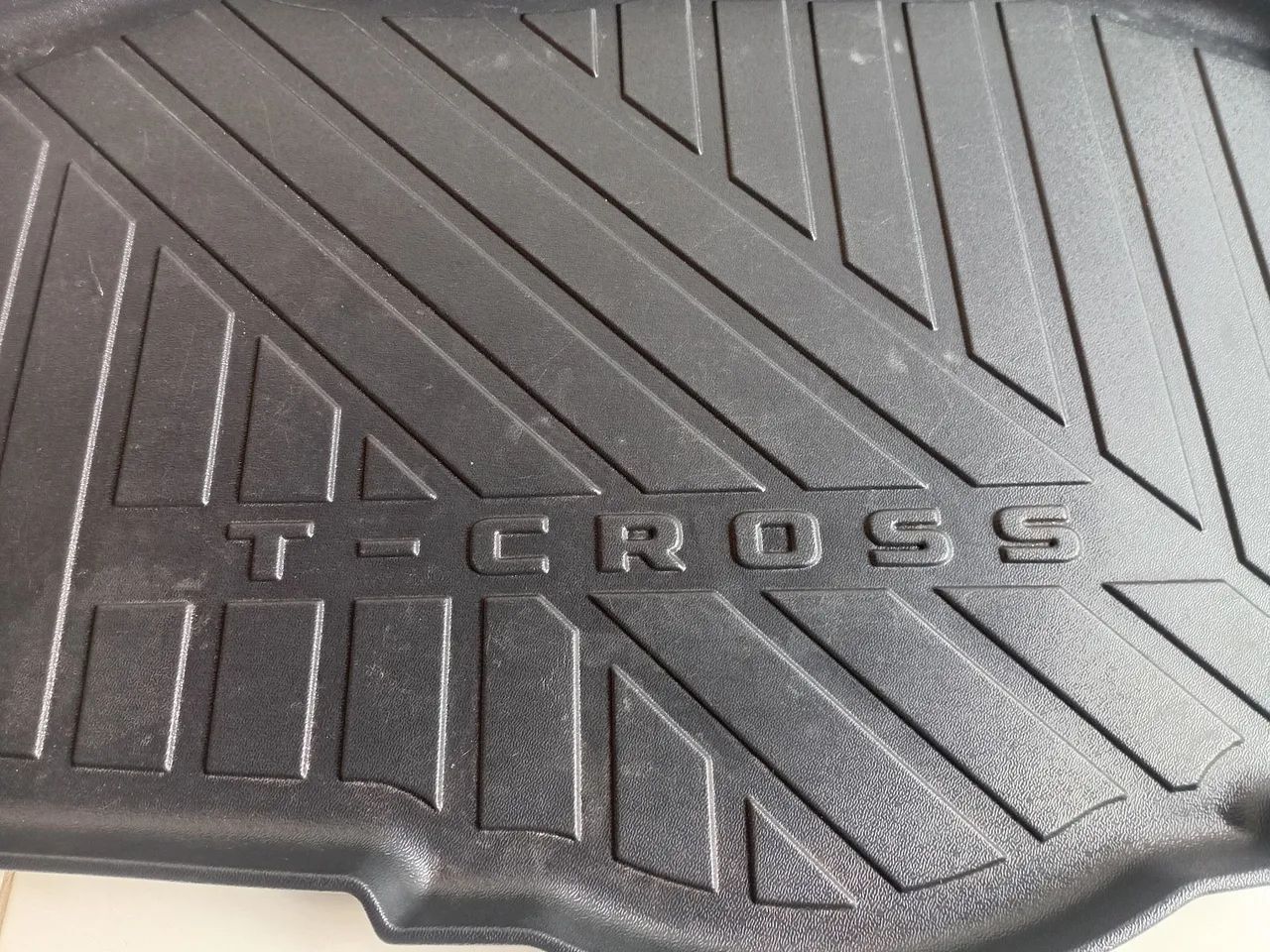 BANDEJAS ORIGINAL:  T-CROSS,  RENAULT KWID,  COROLLA CROSS.  - Foto 2