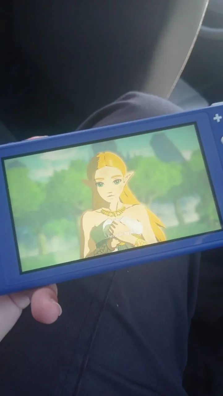 Troco Nintendo lite + projetor 4k - Foto 3