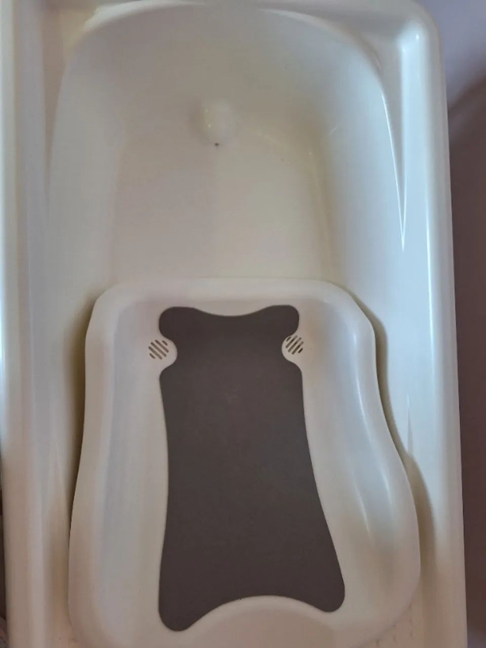 Banheira plástica com suporte - Foto 3