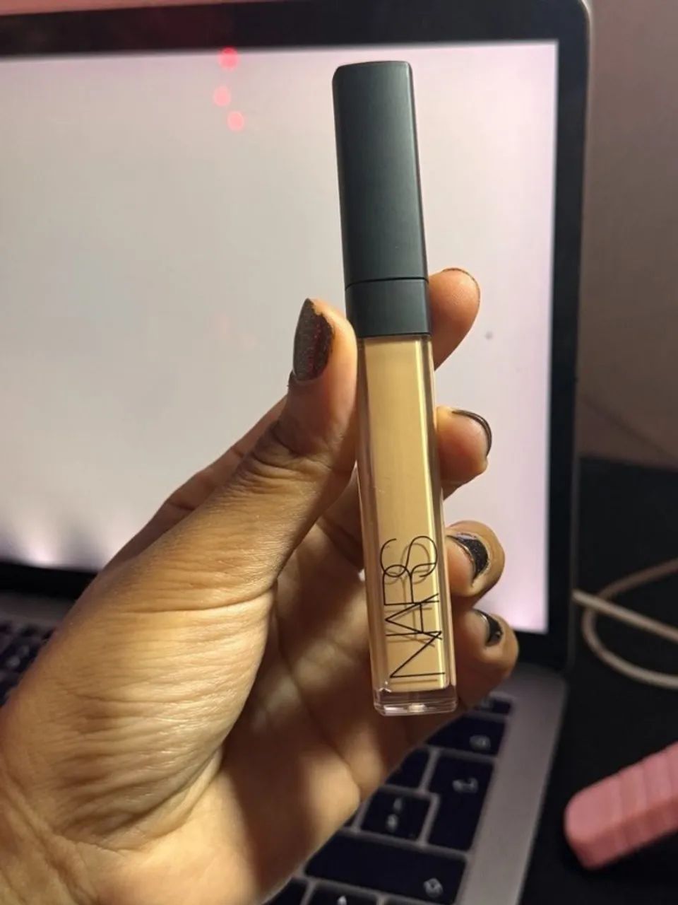 Corretivo Nars (radiant creamy)